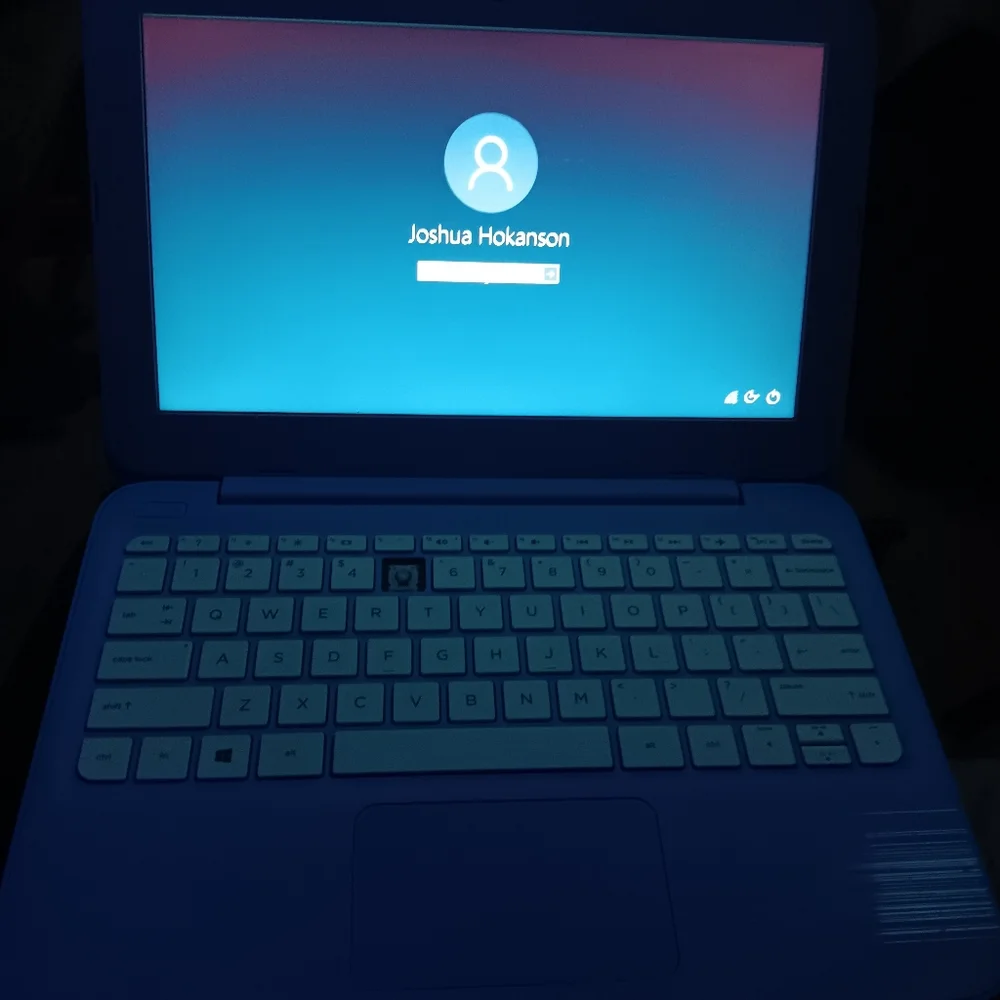 HP STREAM LAPTOP 14 INCH